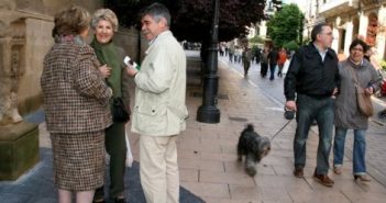 Los candidatos regionalistas debaten con los ciudadanos las propuestas